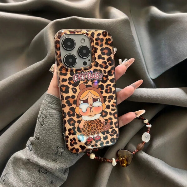 Leopard Tears Chain Case